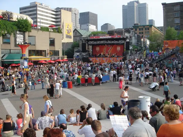  Crowd milling around near the stage of Montreal Jazz FestFlickr Image by MichaelWu