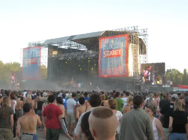 Crowd and stage at Sziget Festival - Flickr Image by Paul Williams