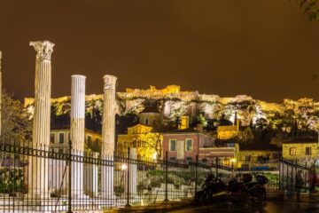 Photo of the Acropolis of Athens at night